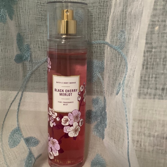 Black cherry merlot bath and body works mist - Picture 1 of 2